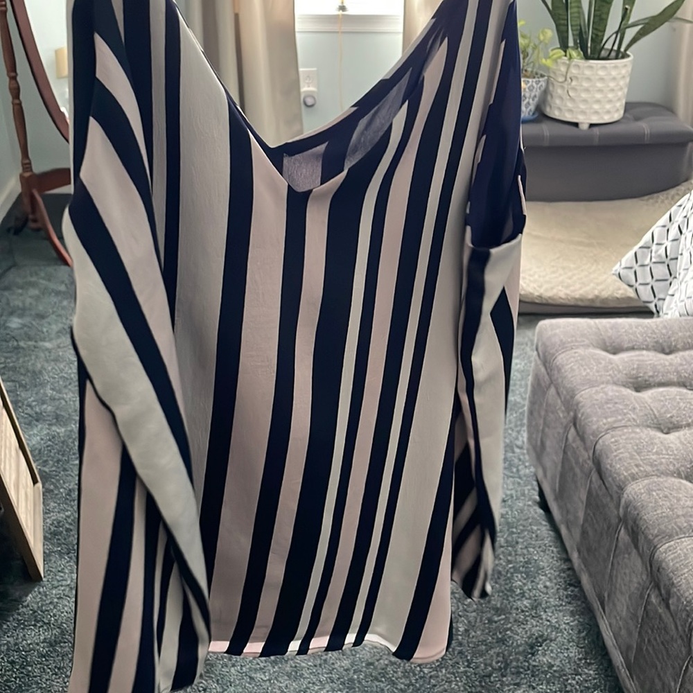 Express striped flowy top